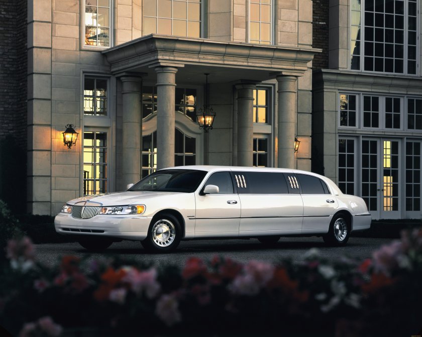 Lincoln Town car лимузин