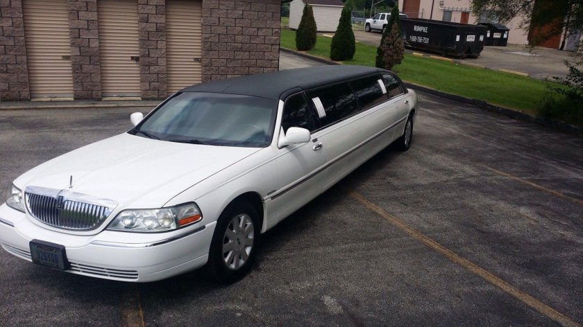 Лимузин Линкольн Таун