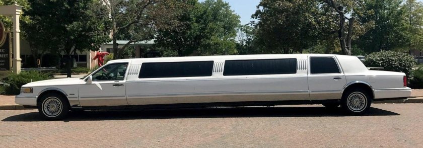 Лимузин Линкольн Таун