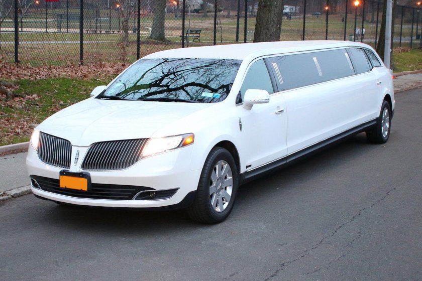 Лимузин Линкольн 20243