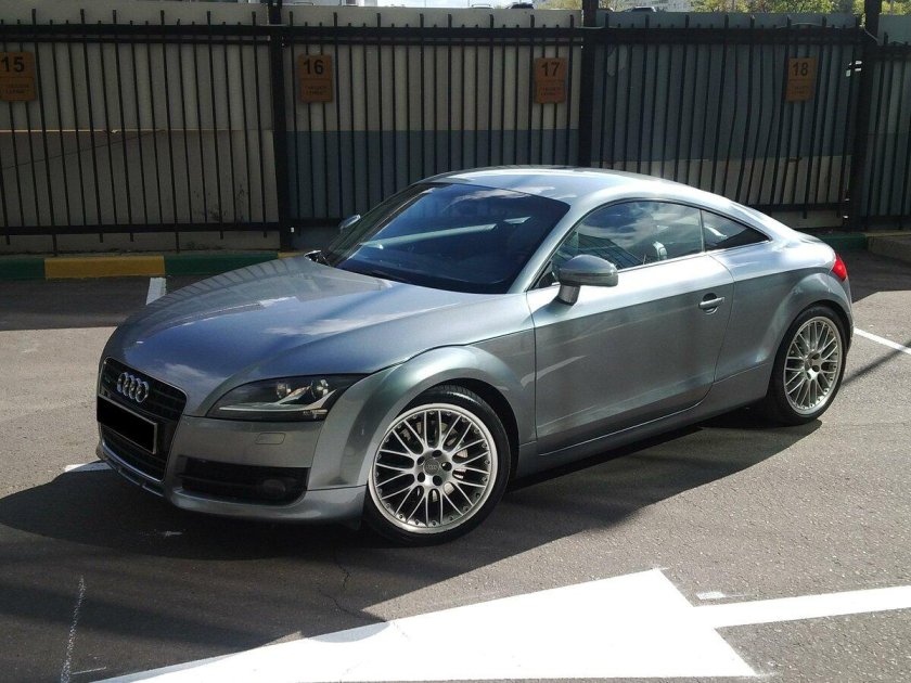 Ауди ТТ 2 поколения