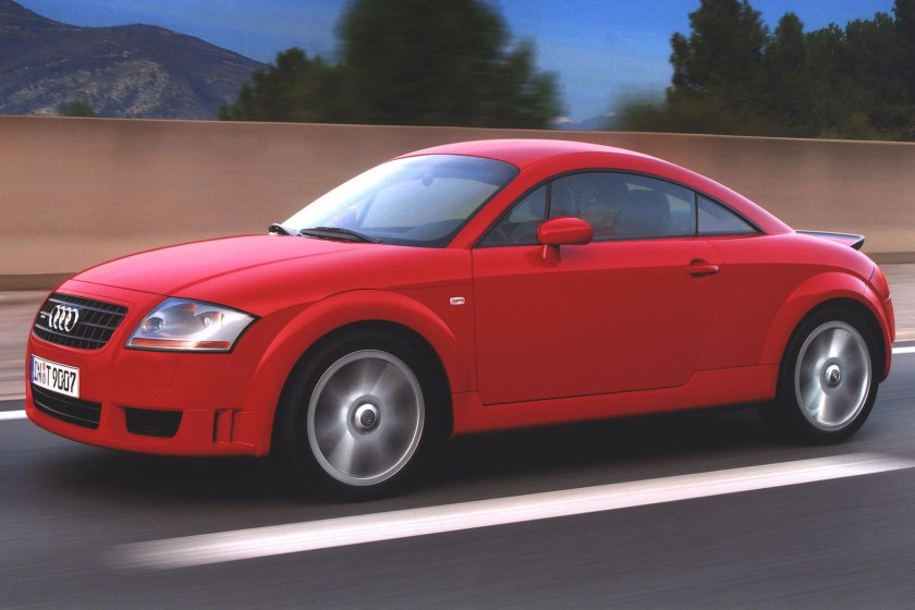 Ауди ТТ 1 поколение