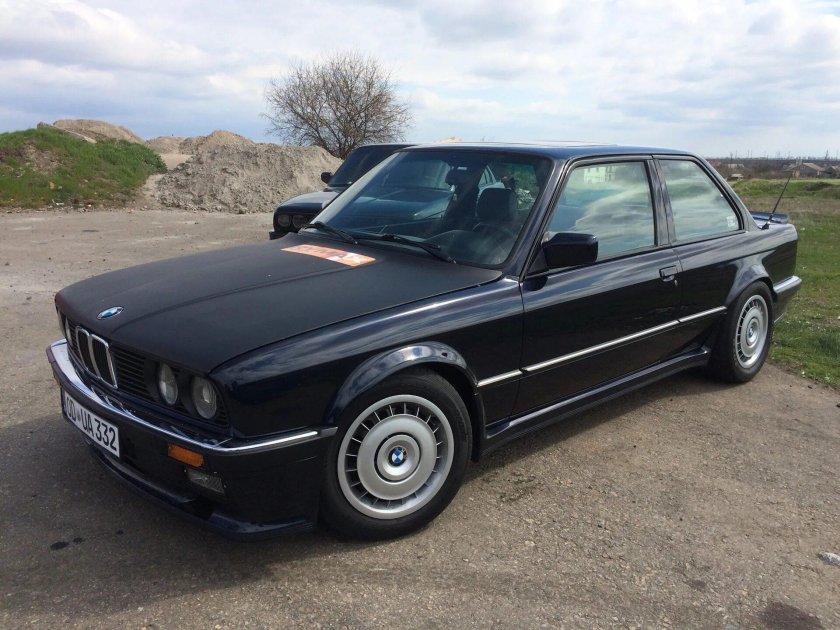 БМВ 3 купе 1985