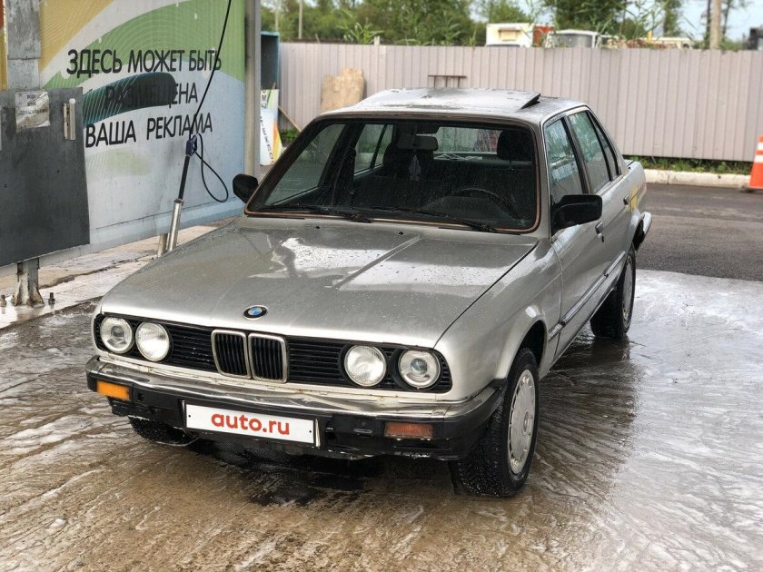 БМВ 318 1985
