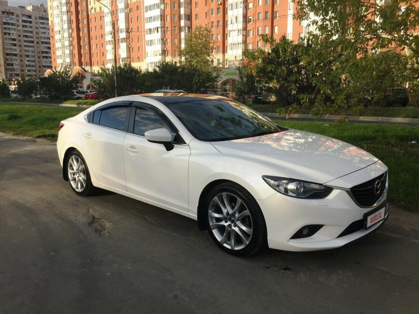 Мазда 6 2015 белая