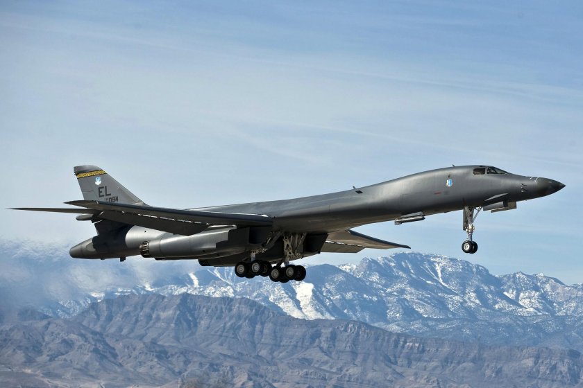 ВВС США B-1b Lancer