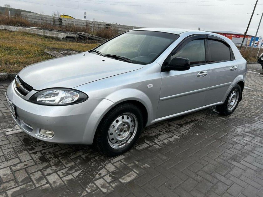 Chevrolet lacetti 2011