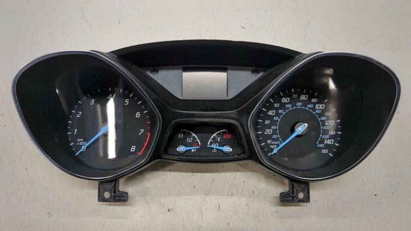 Панель Форд фокус