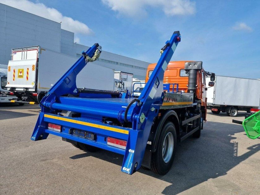 Мусоровоз мультилифт