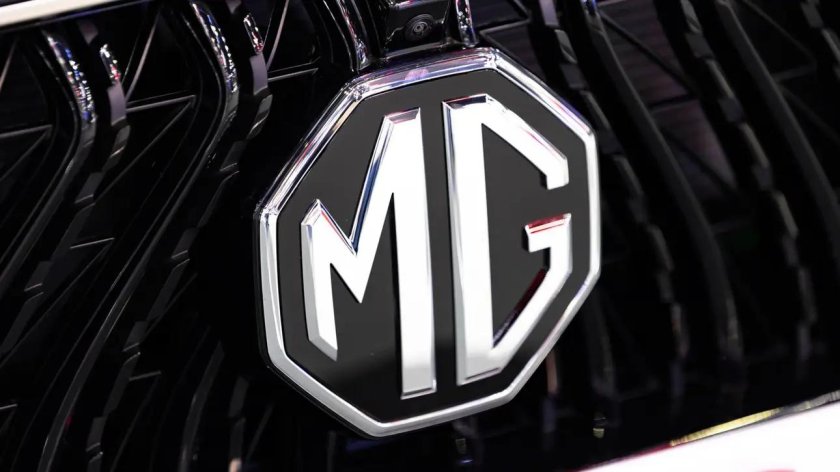 MG cyberster фото