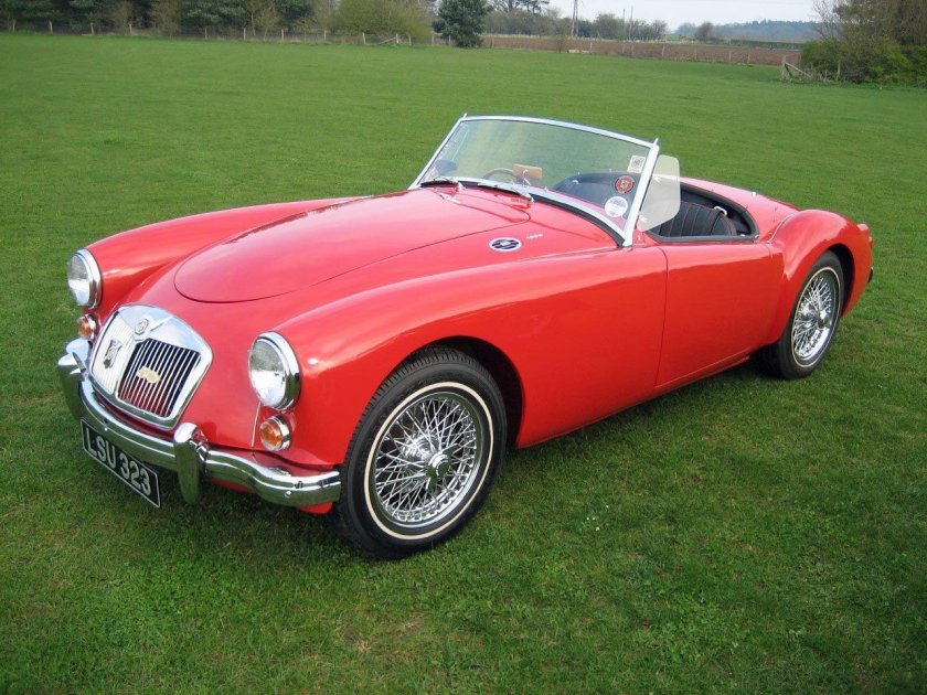 Астон Мартин родстер 1960