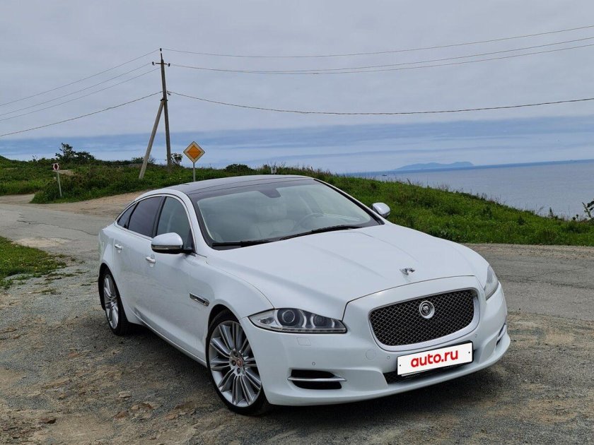 Jaguar xj iv