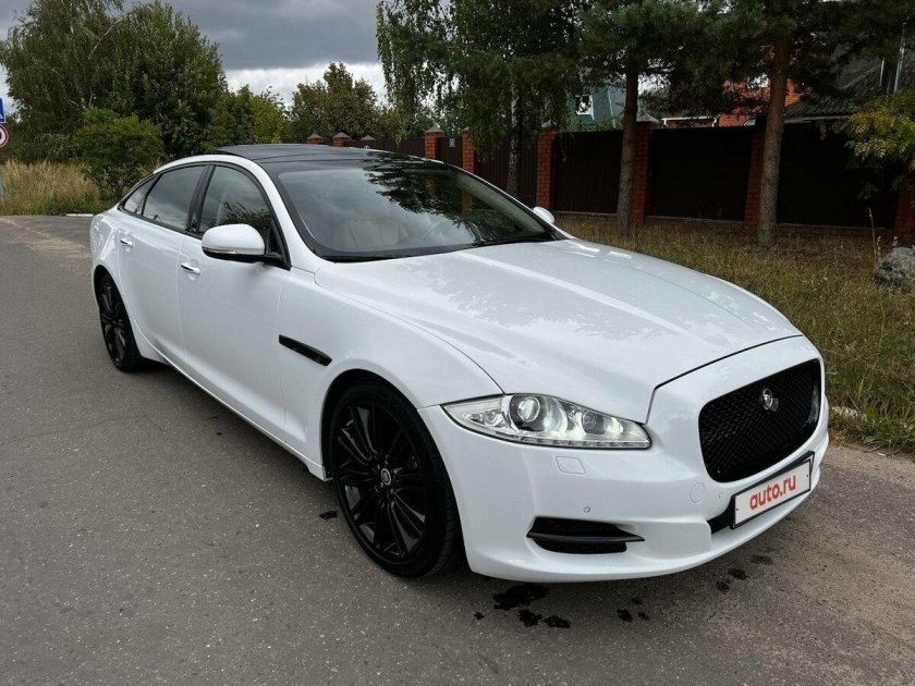 Jaguar xj iv x351 2010