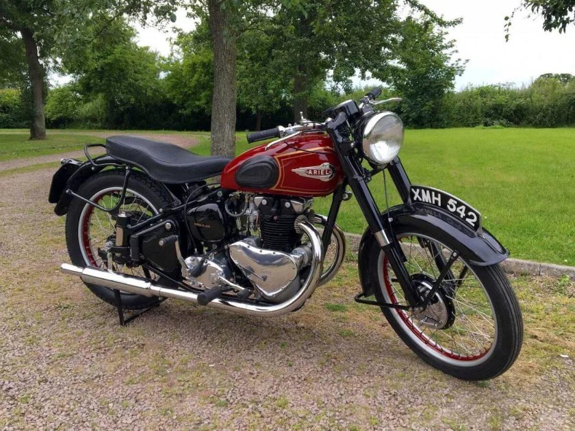 Мотоцикл Ariel