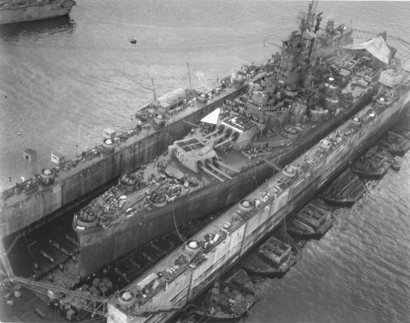 Линкор USS South Dakota