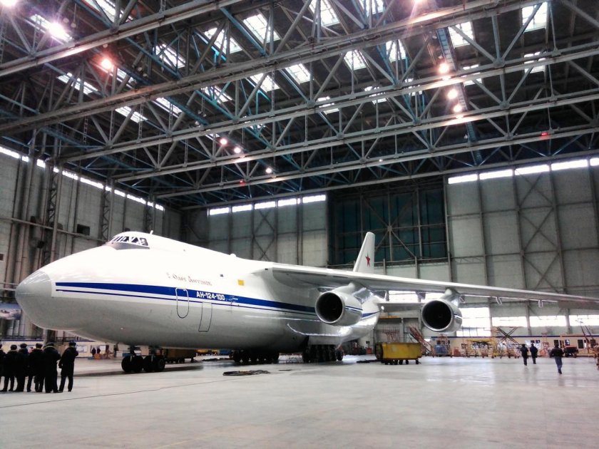 АН-124 Ульяновск