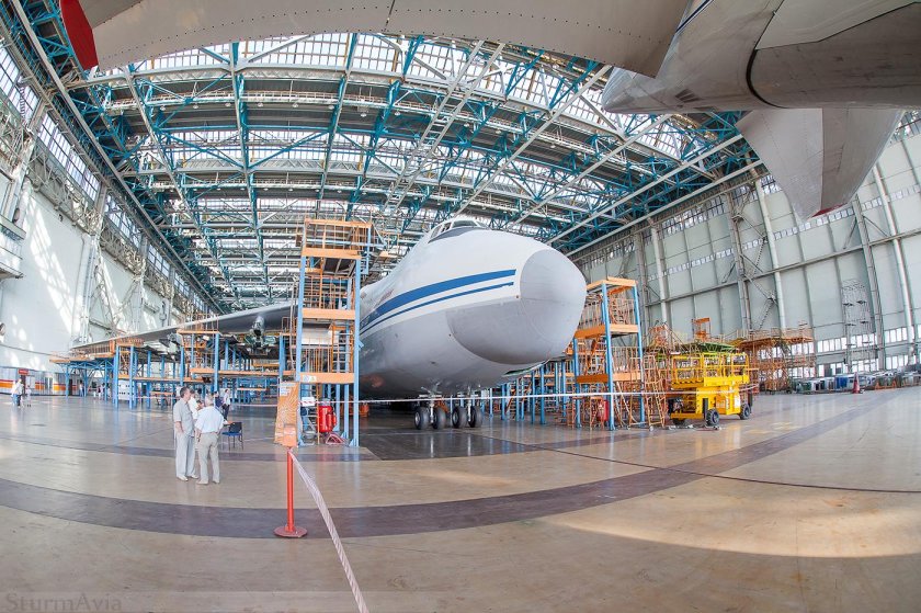 Ульяновский завод Авиастар