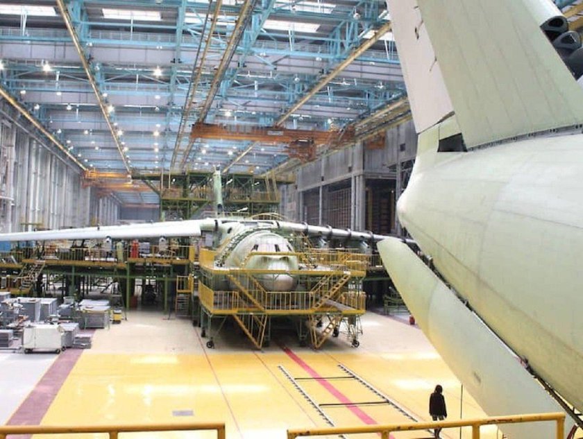 Ульяновский авиационный завод