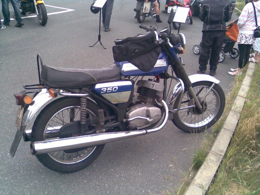 Ява Калифорния 350