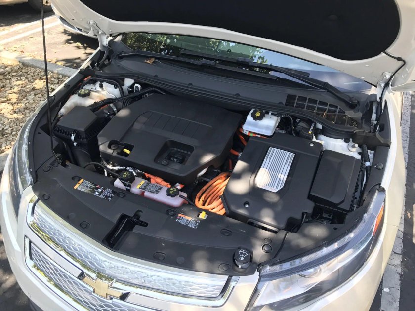 Chevrolet-Volt под капотом