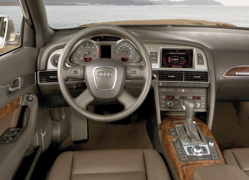 Audi a6 c6 quattro салон