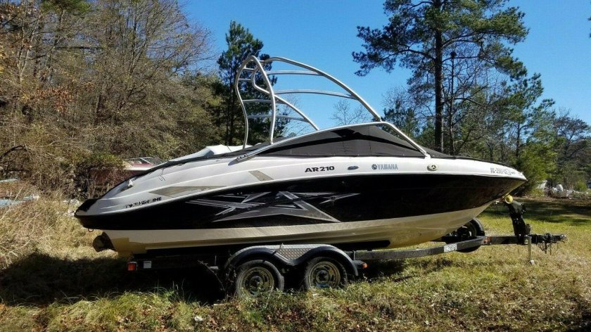 Yamaha ar210