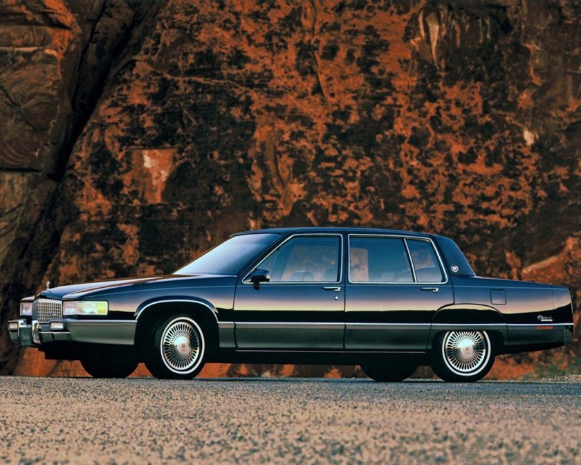 Cadillac Fleetwood 1989