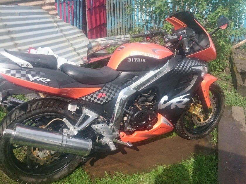 Мотоцикл Центурион Битрикс 250