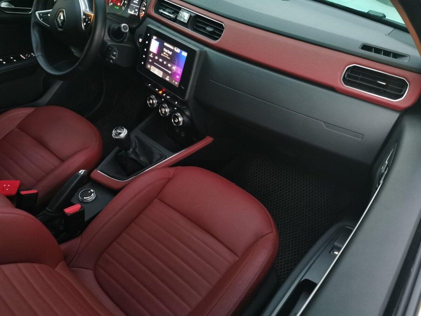 Рено аркана 1.6 МТ