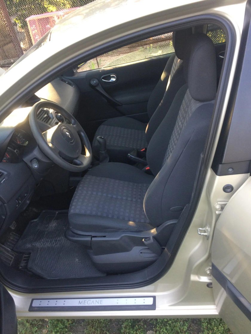 Harm01 Renault цвет