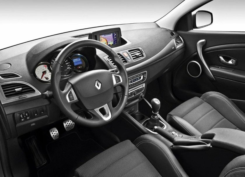 Рено Меган 3 хэтчбек 2013 салон