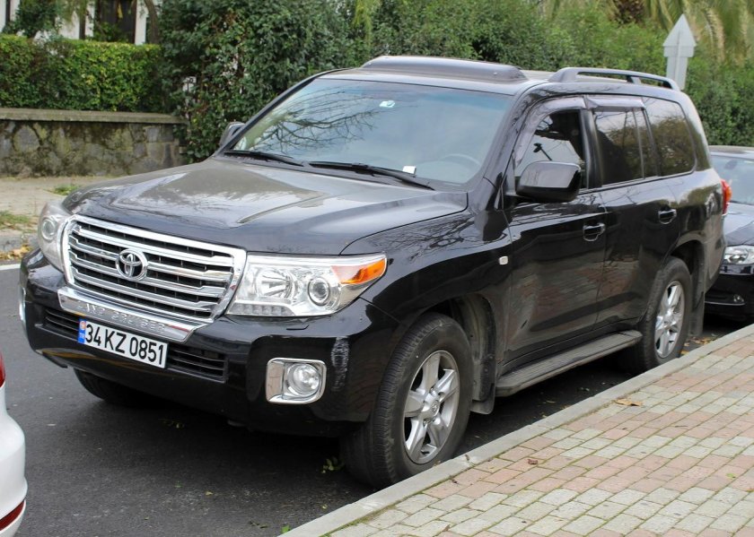 Toyota land cruiser 200 series