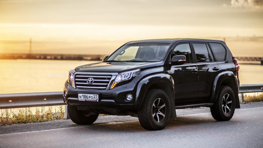 Тойота ленд Крузер Прадо 180