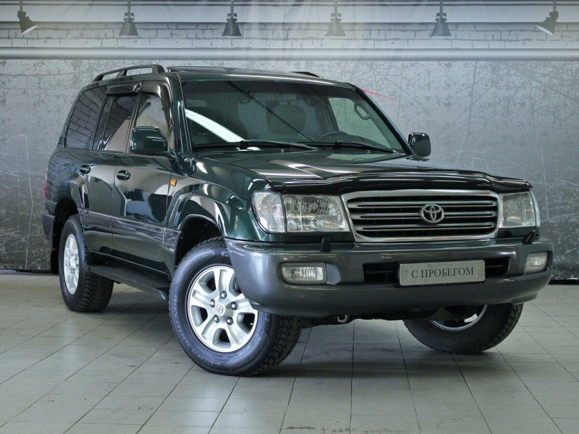 Toyota Land Cruiser 100 Green