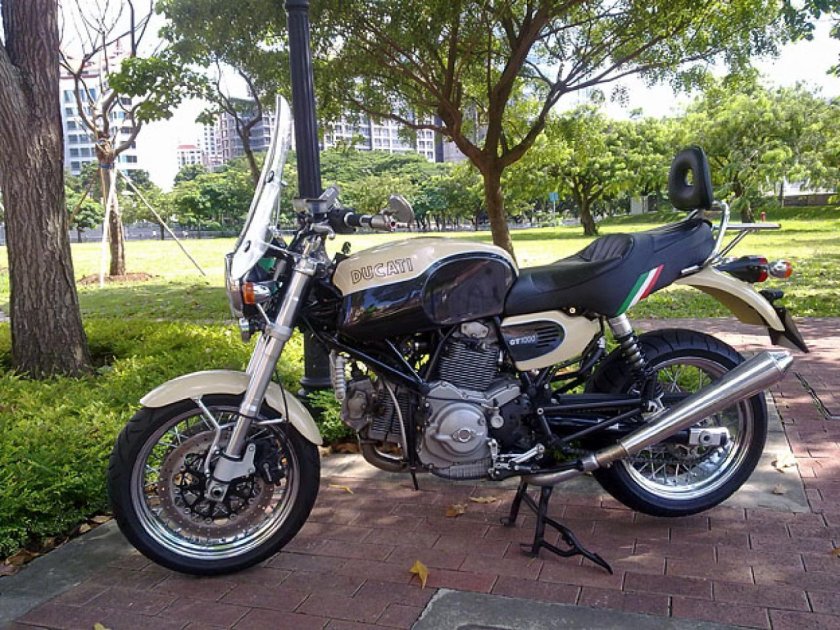Ducati gt 1000 Touring