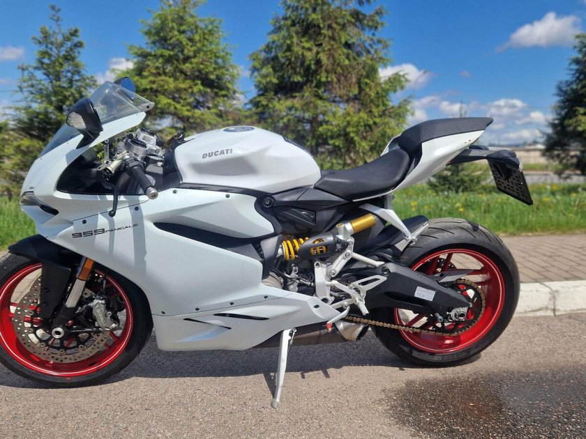 Дукати 899 panigale