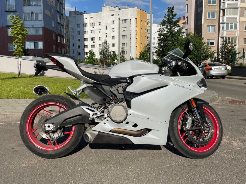 Дукати 899 panigale