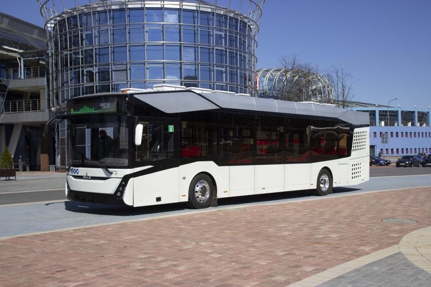 Электробус МАЗ 303е10