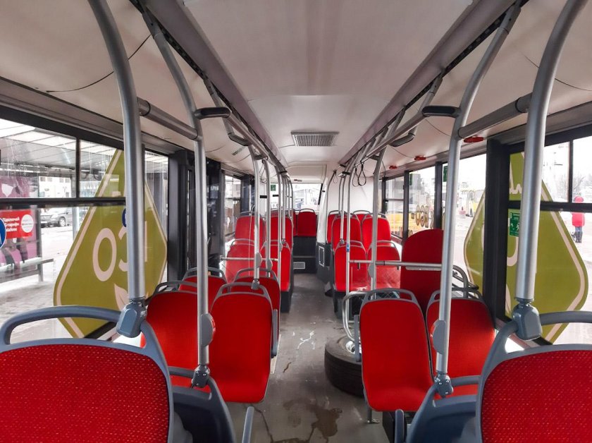 Электробус МАЗ 303