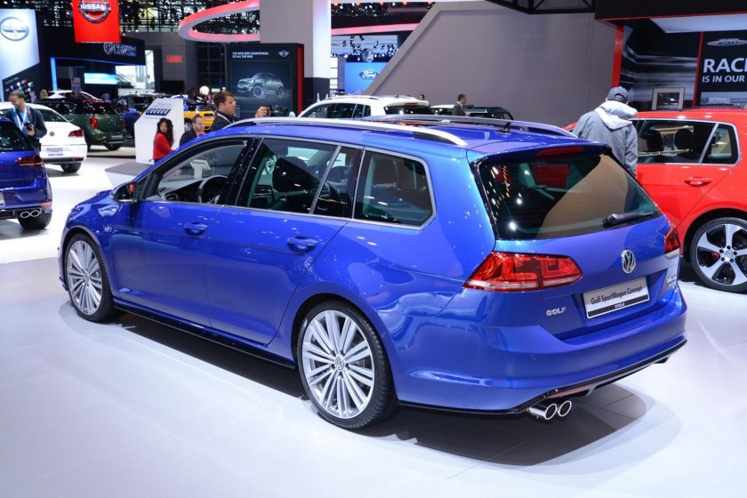Volkswagen Golf 8 универсал