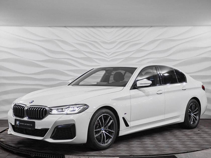 Бмв 5 серии 2021