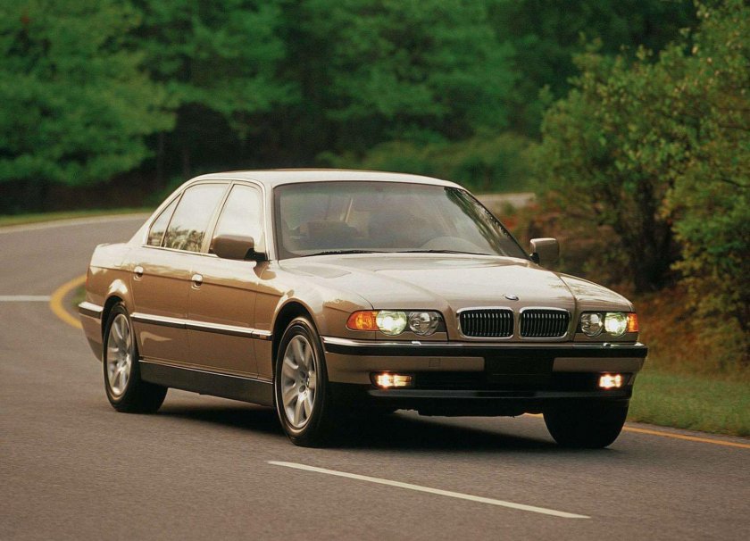 BMW 7 Series 2000