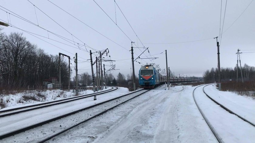 Электровоз эп 1 м