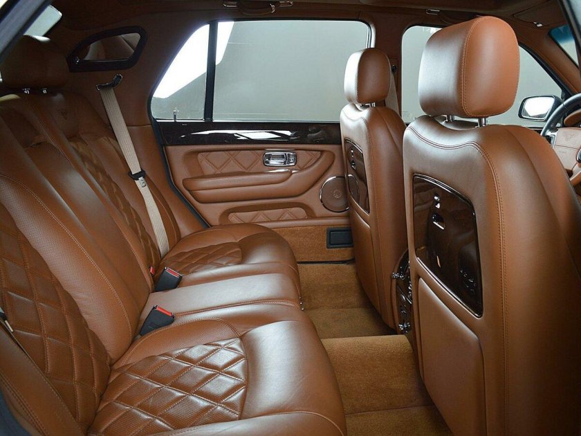 Bentley Arnage 2002 Interior
