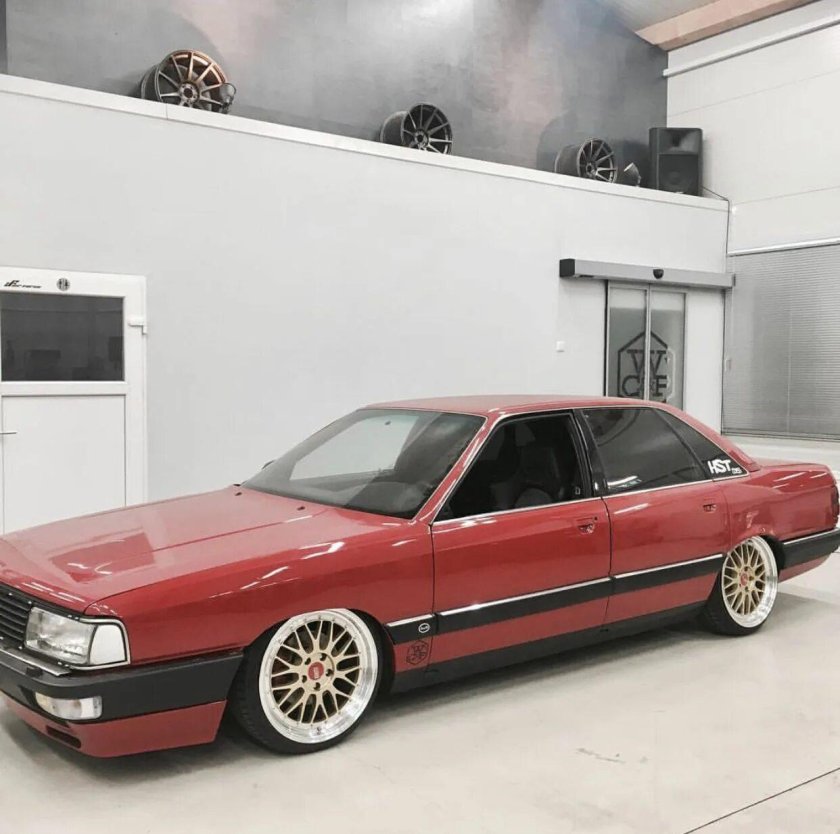 Audi 100 c3 стенс