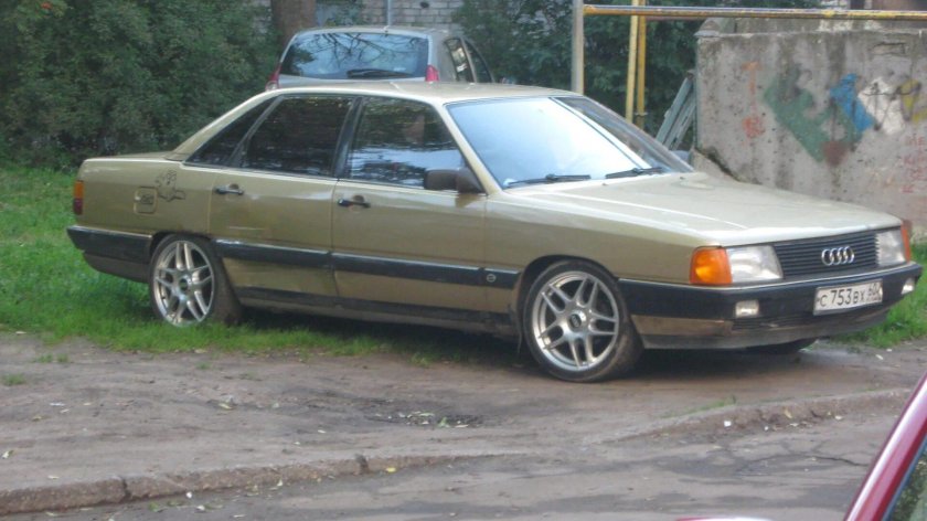 Ауди 100 44 кузов