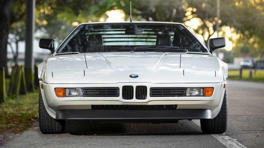 BMW m1 e26