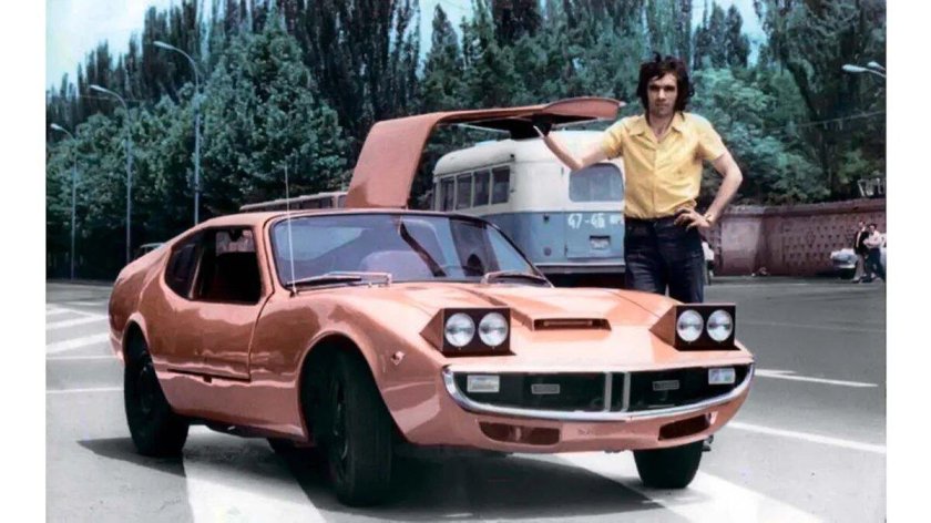 Москвич ГТ 77