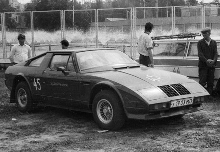 Машина Юна Юрия Алгебраистова