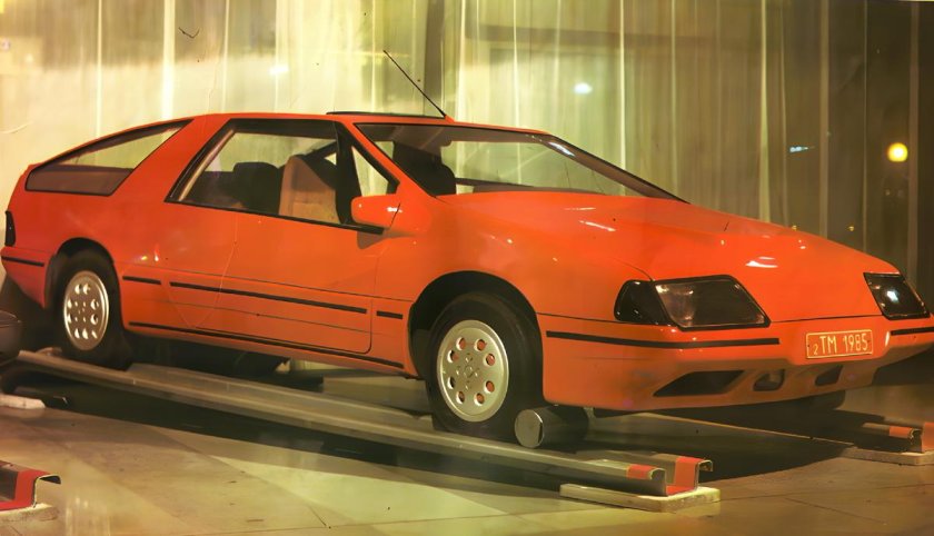 САМАВТО СССР Лаура